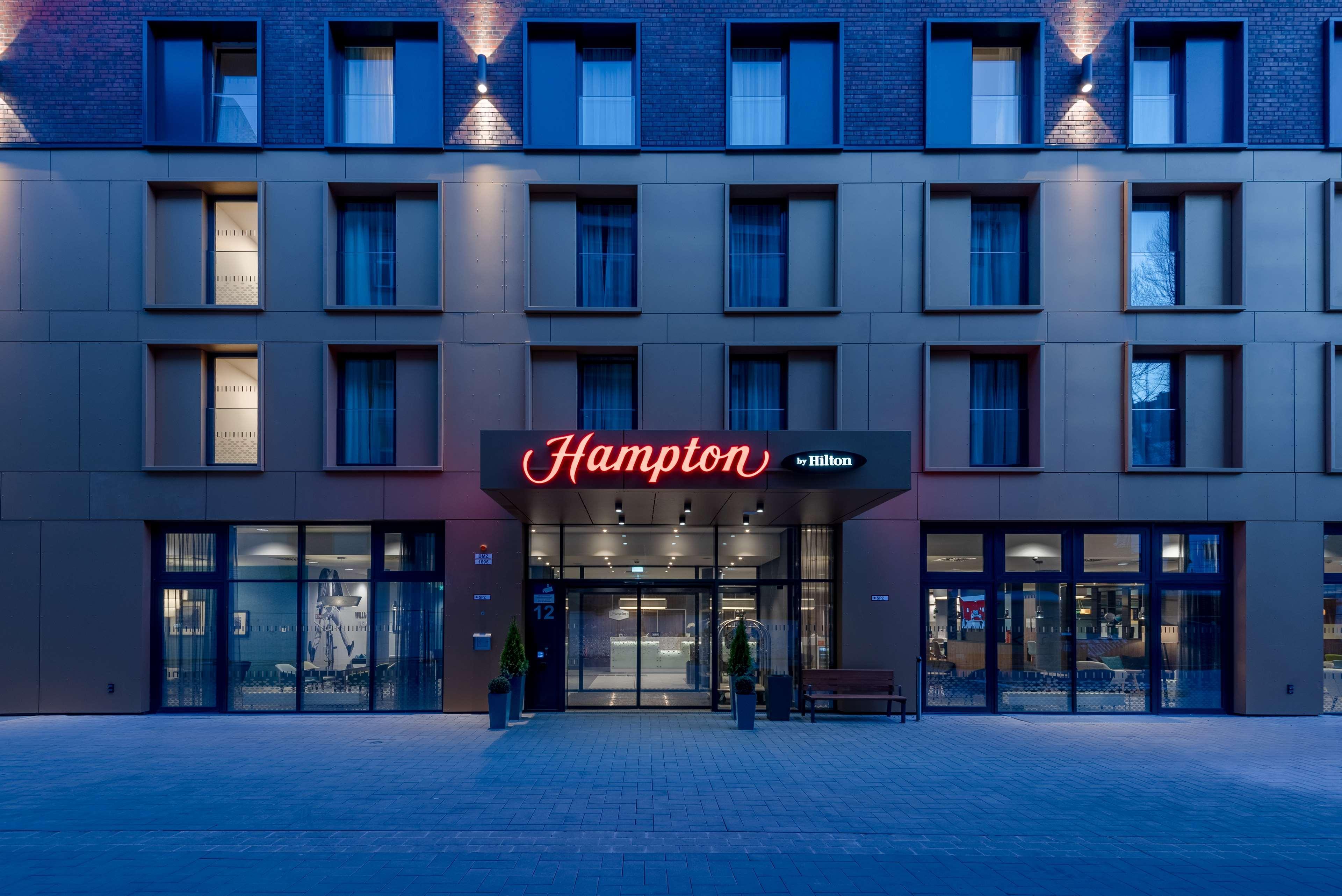 Hampton By Hilton Dusseldorf City Centre Luaran gambar
